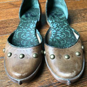 Report Leather Flats Size 7